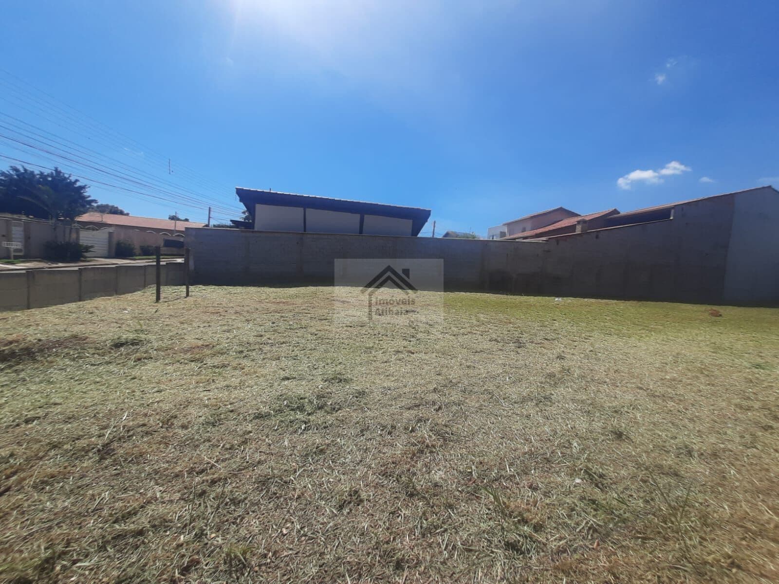 OPORTUNIDADE - TERRENO JD. PINHEIROS - ATIBAIA