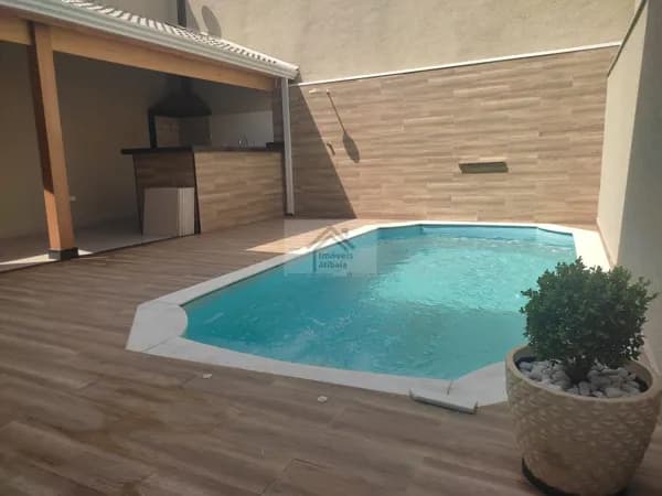 Aluga - Casa com Piscina - Jd. Paulista - Atibaia