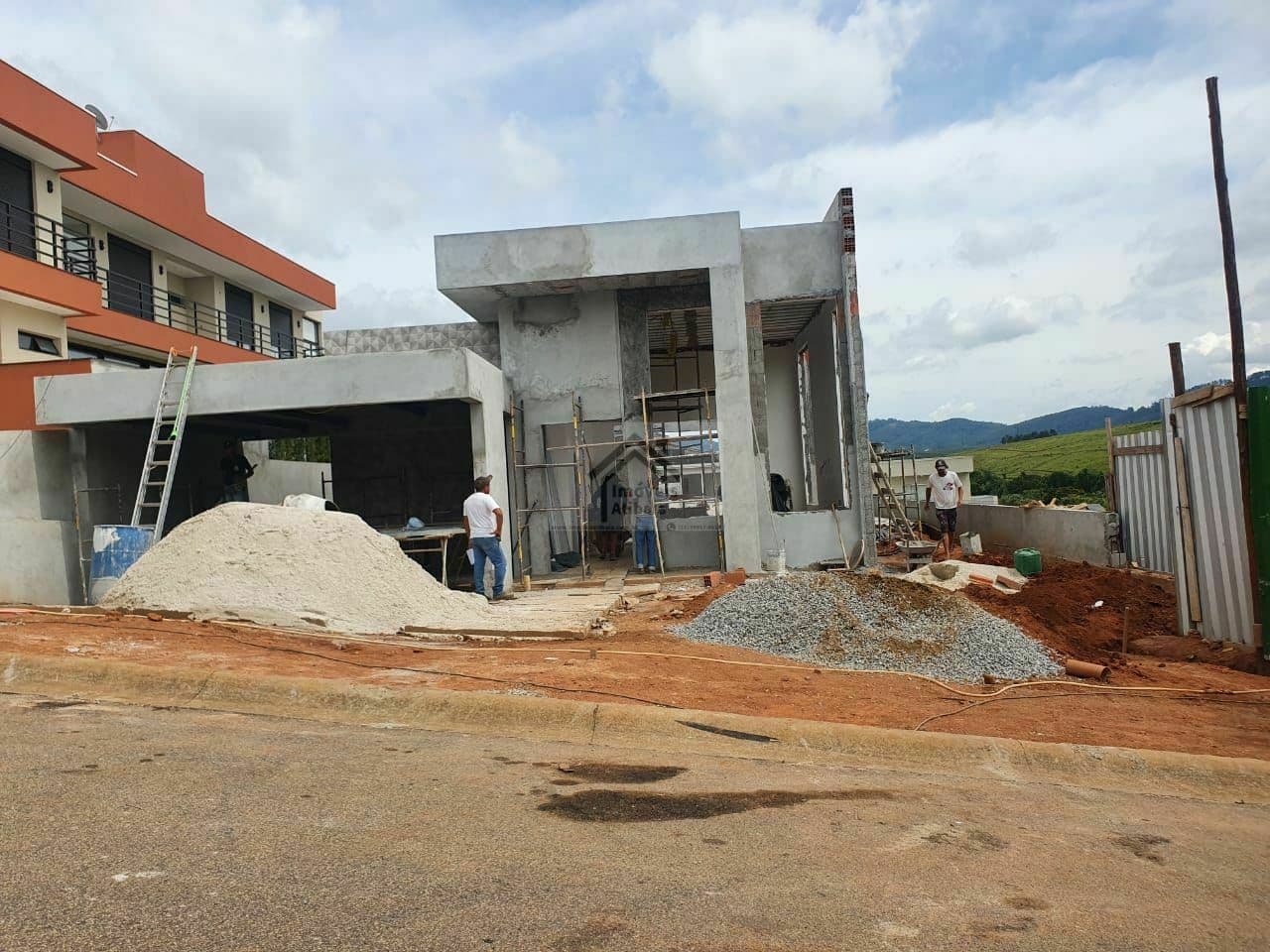 Casa em Condomínio