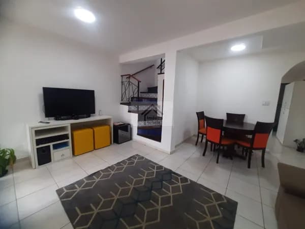 Aluga Sobrado Mobiliado em Atibaia
