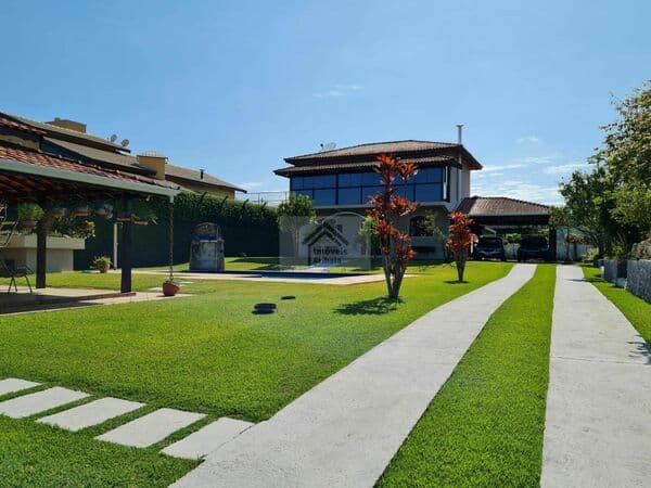Casa em Condomínio - Perdões
