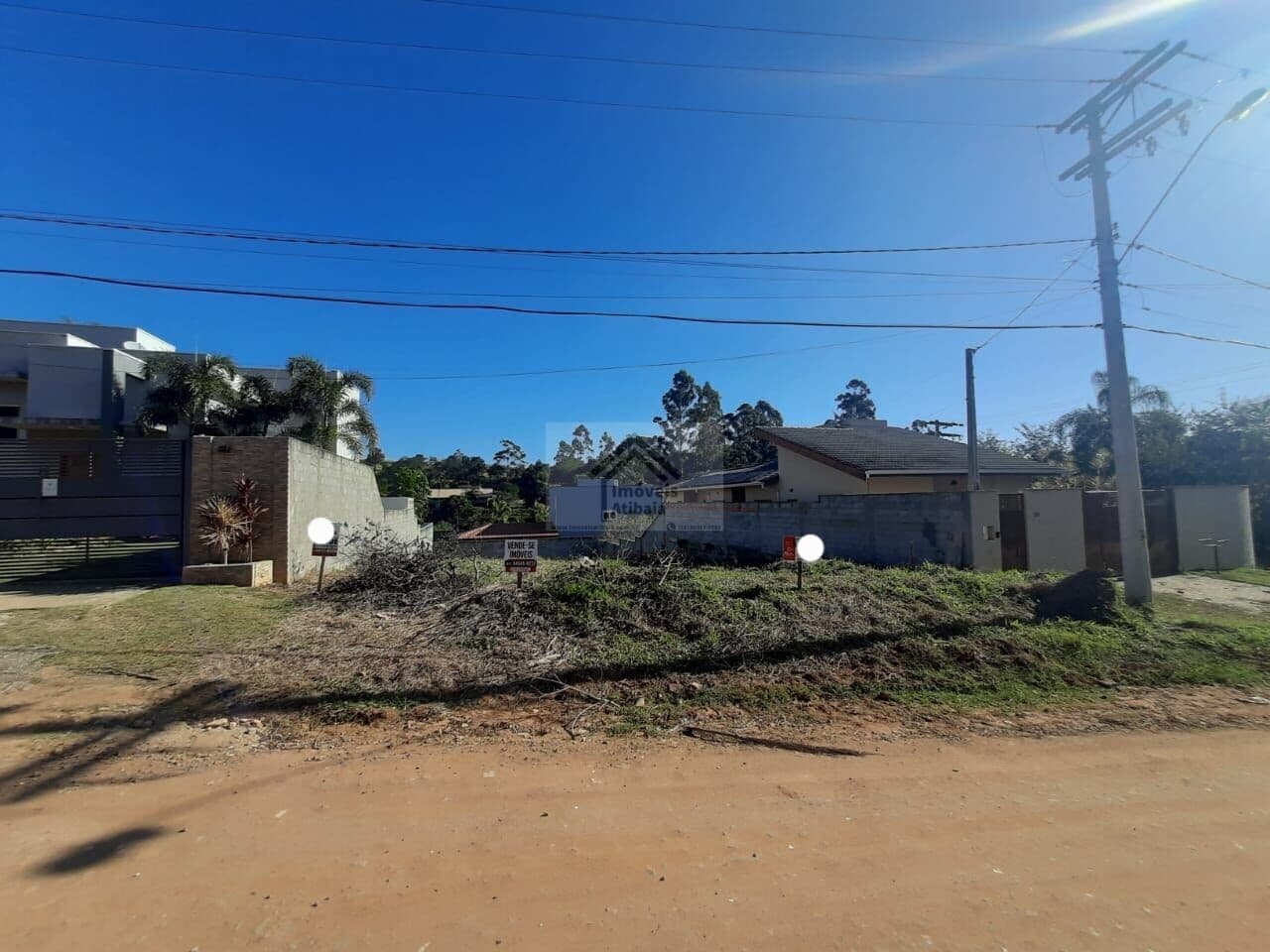 Terreno em lugar próximo a muita natureza