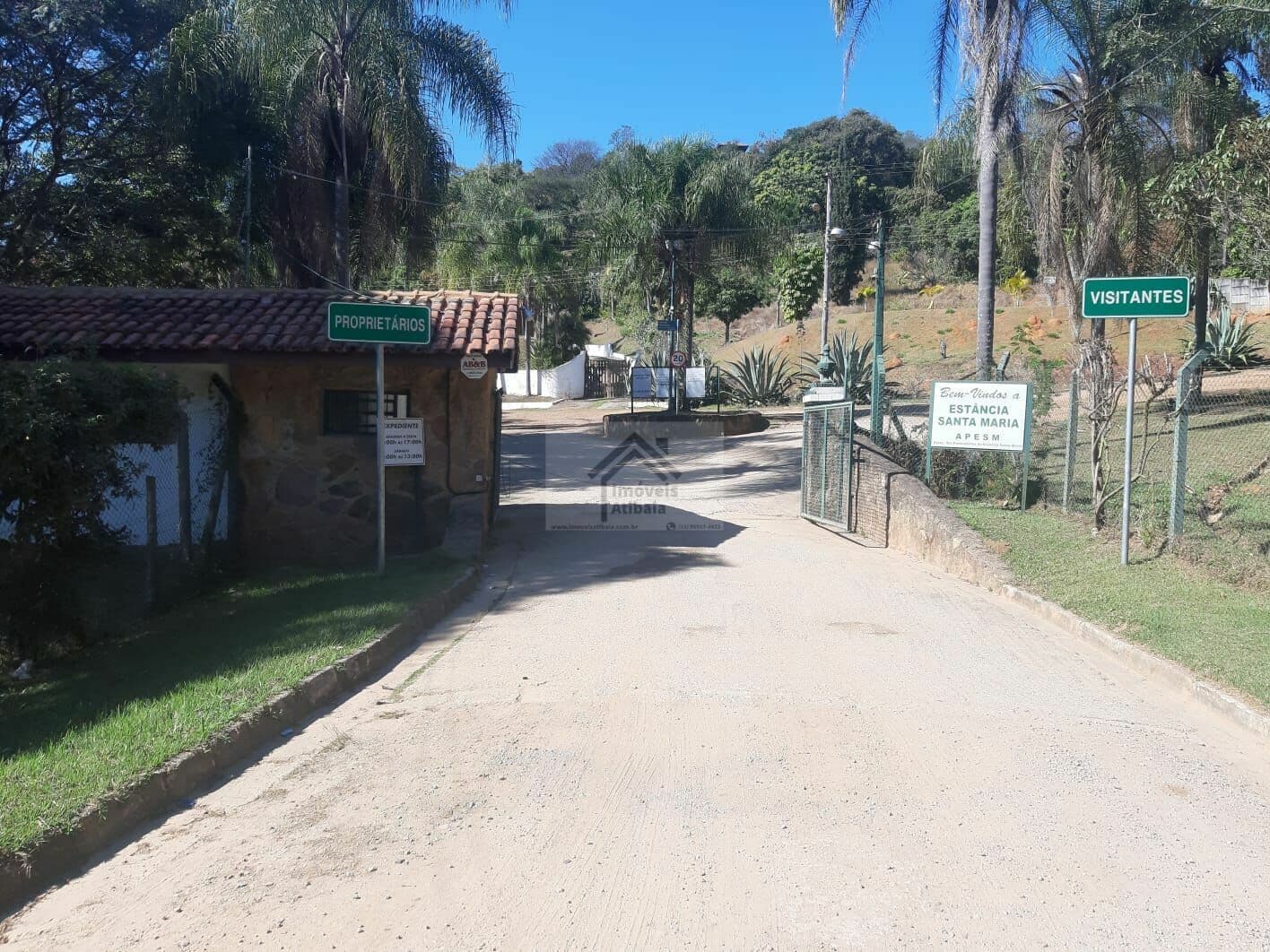 Lote/Terreno em Atibaia - Estância Santa Maria do Laranjal