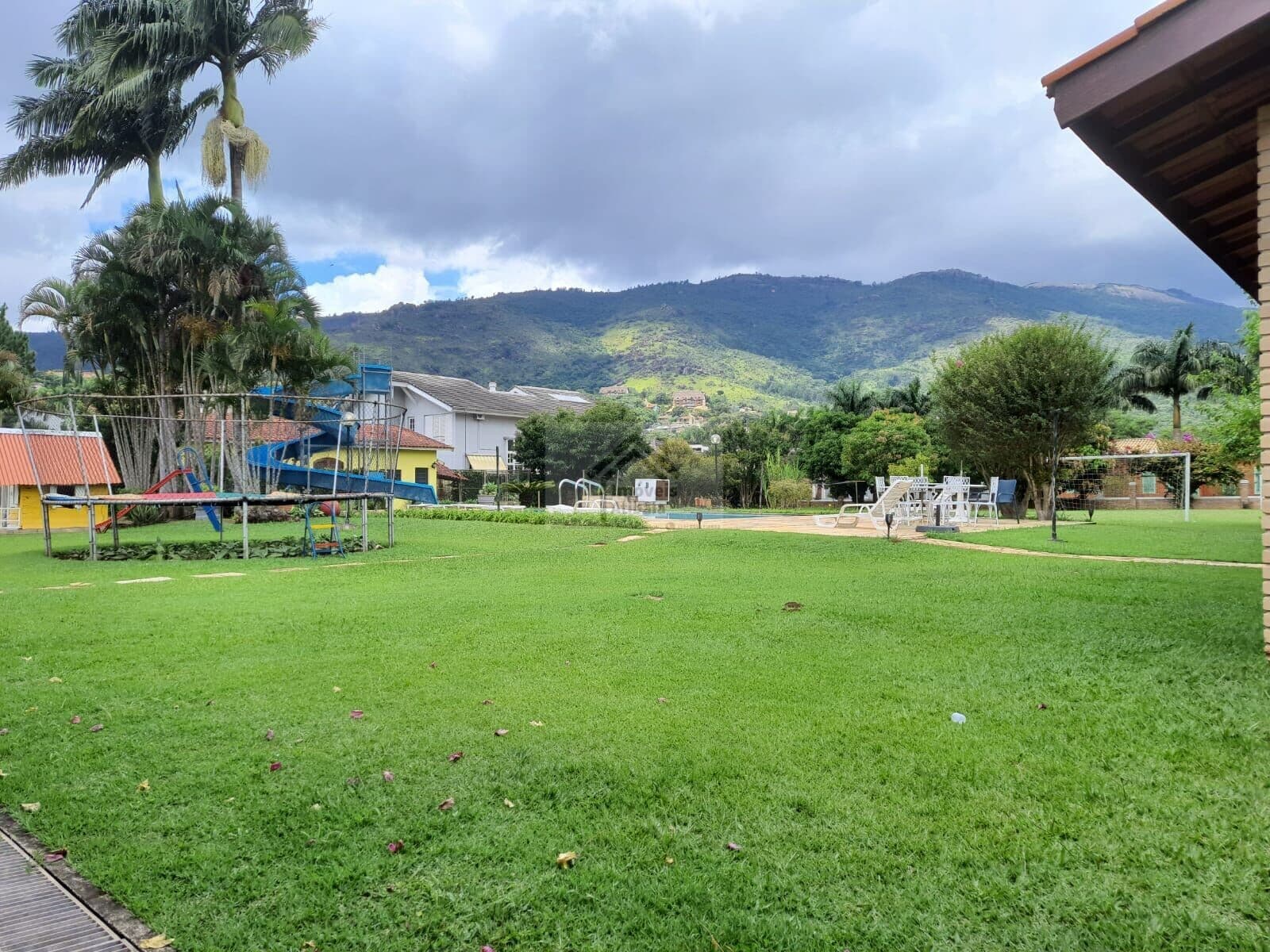 Venda de Casa Alto Padrão - Atibaia