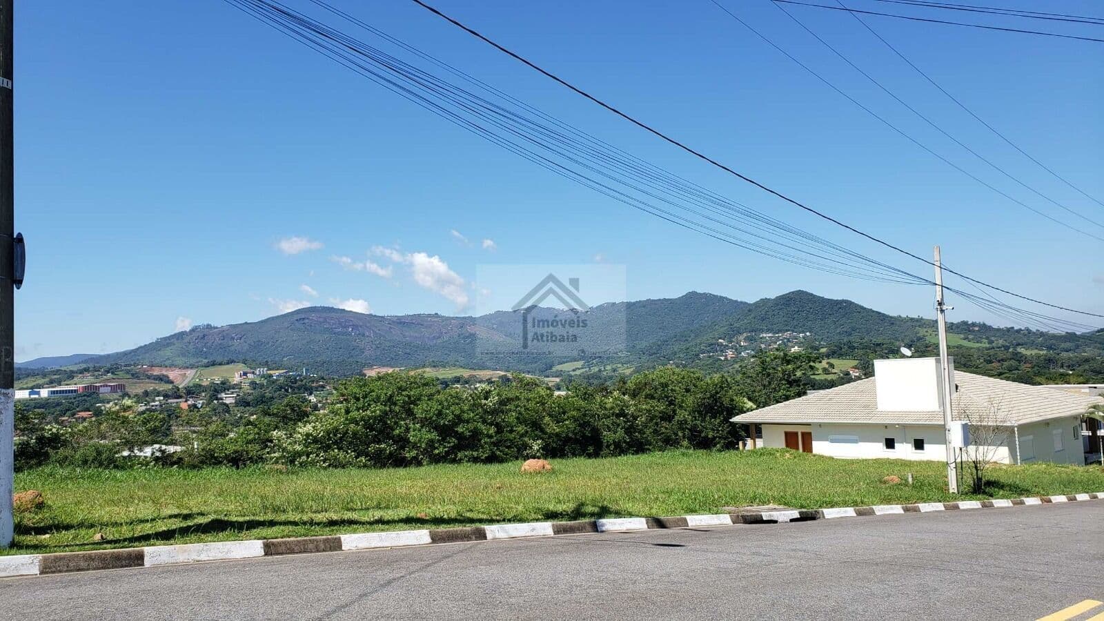 Venda - Terreno em Condomínio - Atibaia