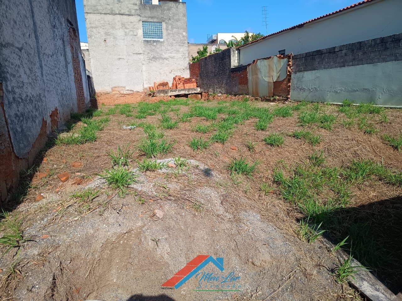 Terreno na Zona Leste