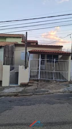 Oportunidade: Casa Ampla na Zona Norte de Sorocaba | Perto do Carrefour e Av. Ipanema | Ideal para Personalizar