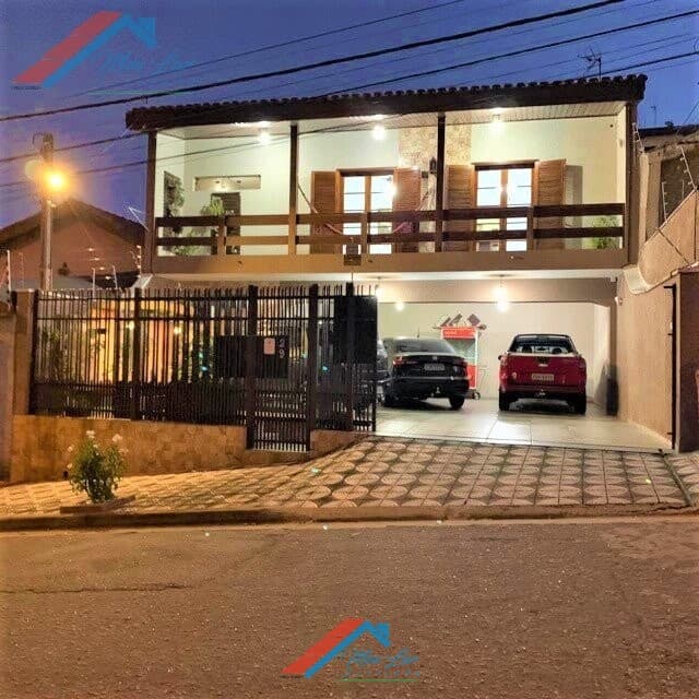 Imóvel amplo em ótima localização