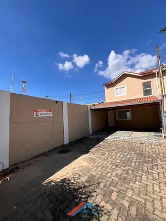 Negócio de Ocasião: Casa em condomínio com excelente custo x benefício