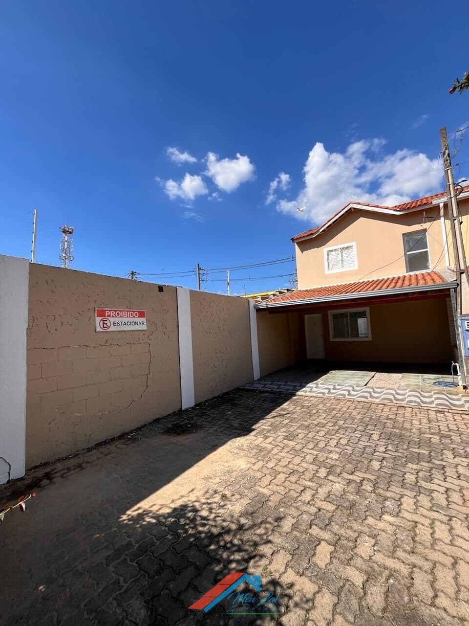 Negócio de Ocasião: Casa em condomínio com excelente custo x benefício