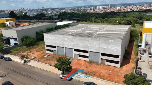Excepcional Imóvel Industrial amplo na Zona Industrial