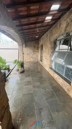 Casa ampla próximo ao Centro da Cidade