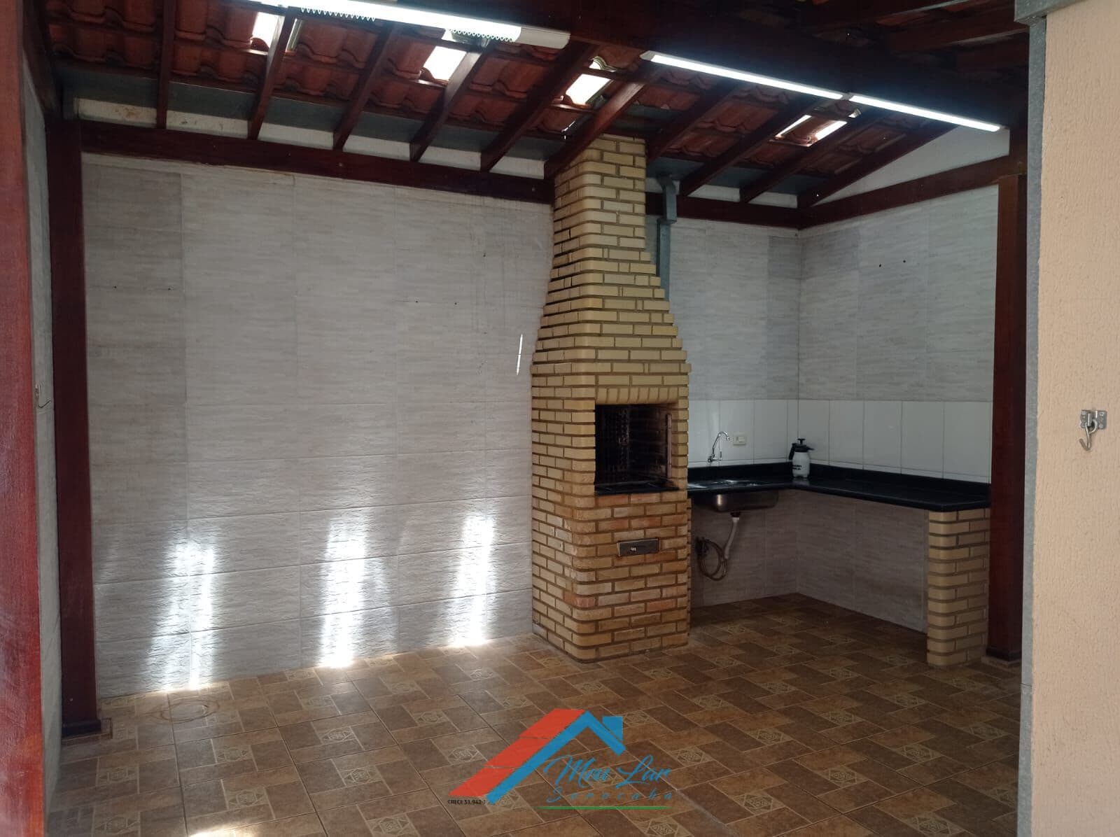 Linda Casa em Condomínio