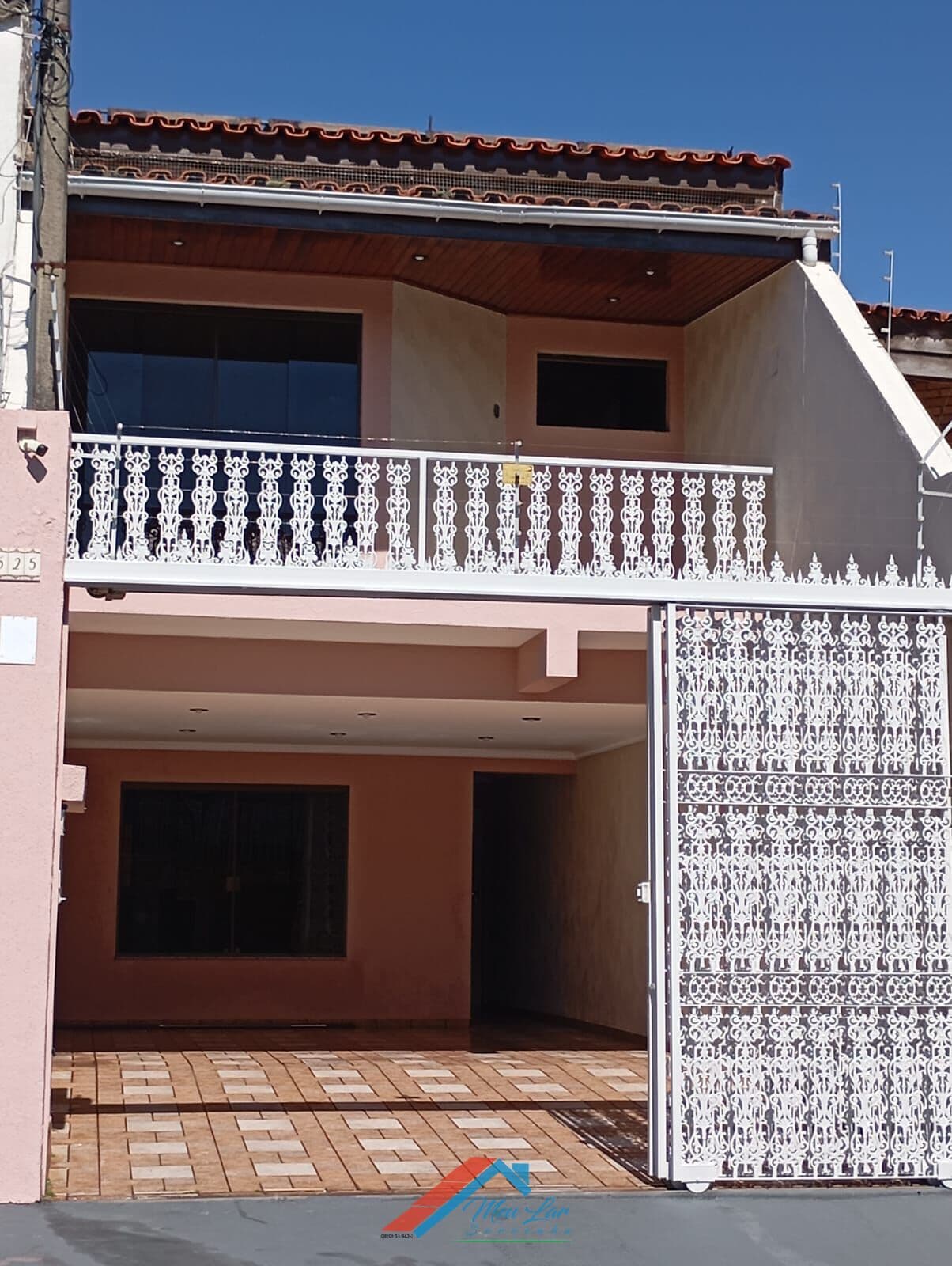 Imóvel amplo em ótima localização