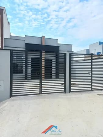 Bela Casa Térrea