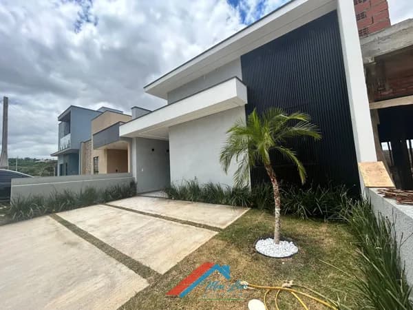 Linda Casa em Condominio na Zona Norte