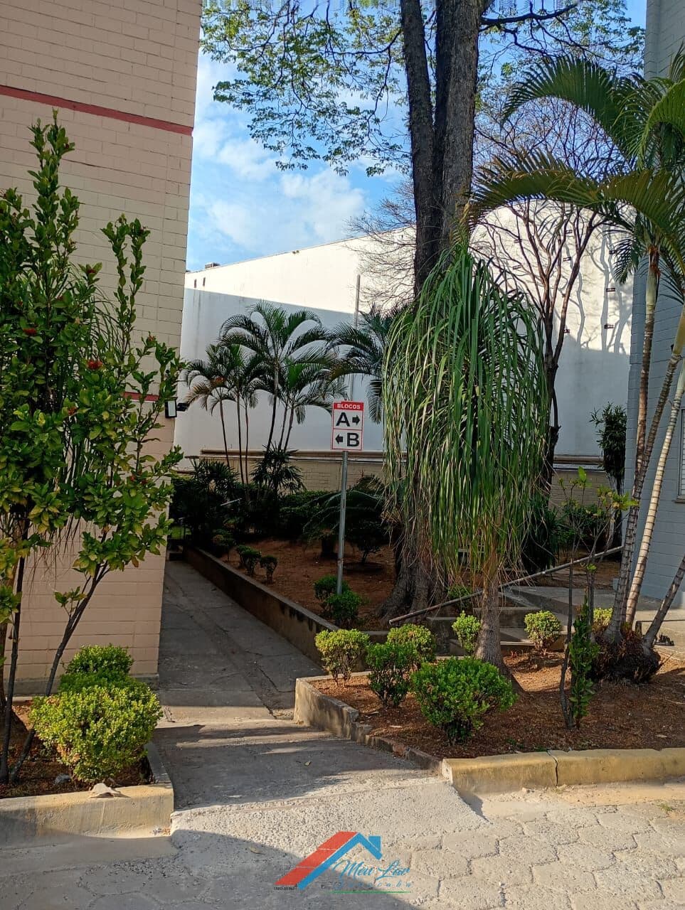 Ótimo apartamento na Zona Oeste