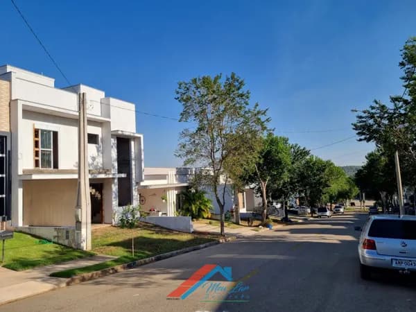 Maravilhosa Casa em Condomínio