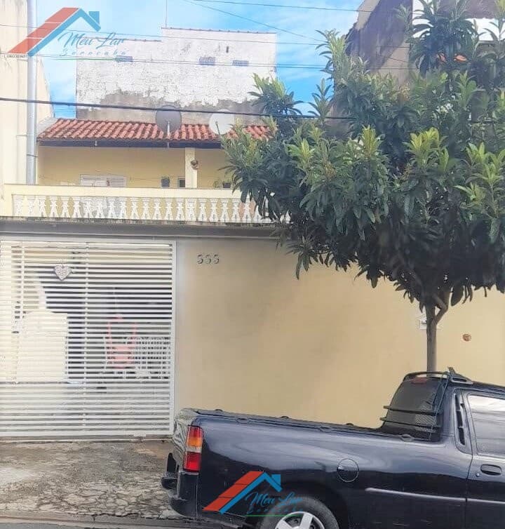 Sobrado com ótimo quintal