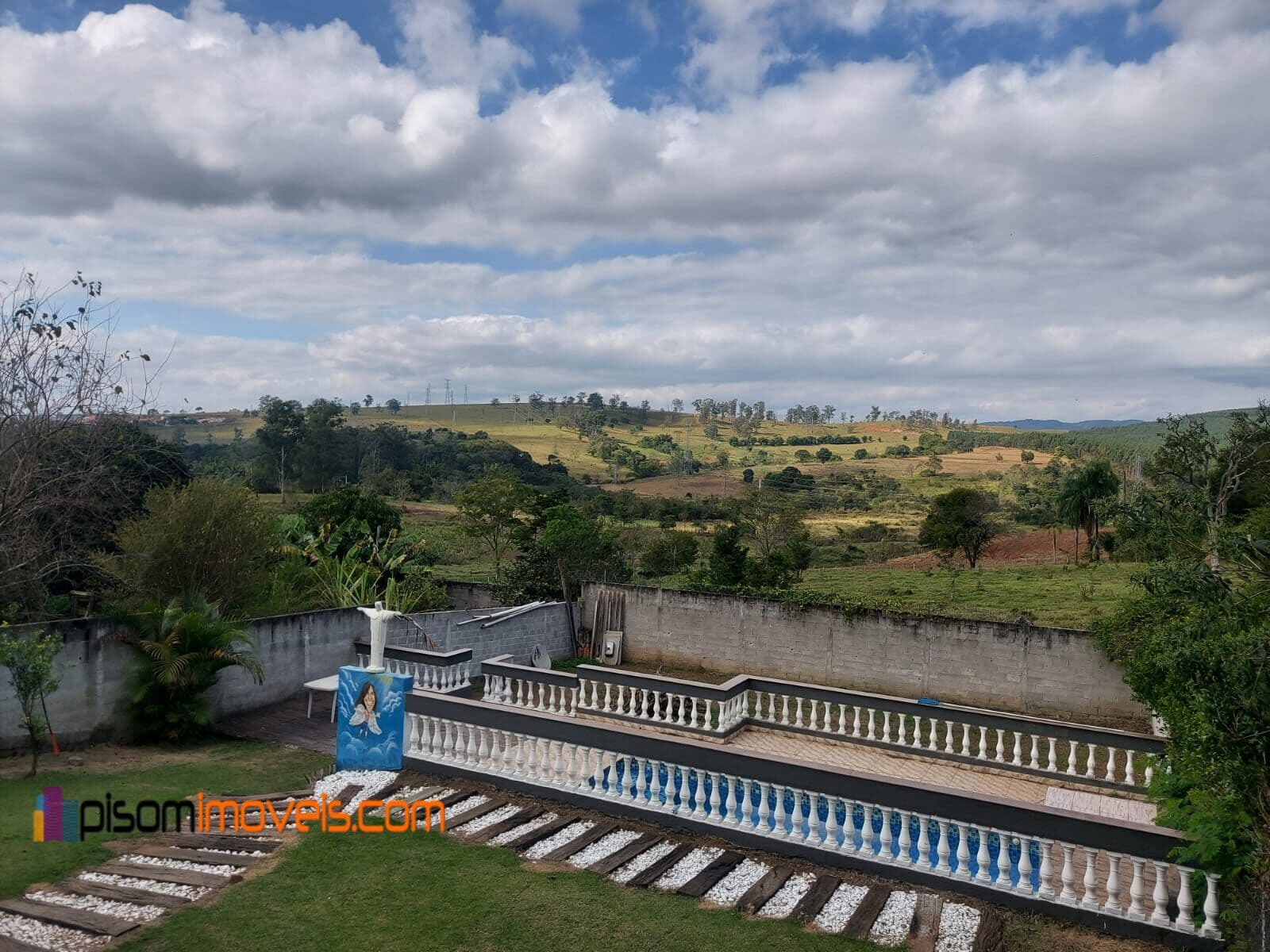 Chácara à venda 1200 m2 com casa, Caçapava Velha - Caçapava/SP