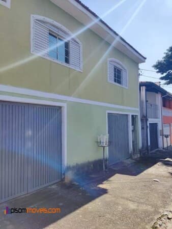 Casa á venda com 3 quartos, 1 suíte 3 vagas, 96 m2, Vila Tesouro, São José dos Campos/SP
