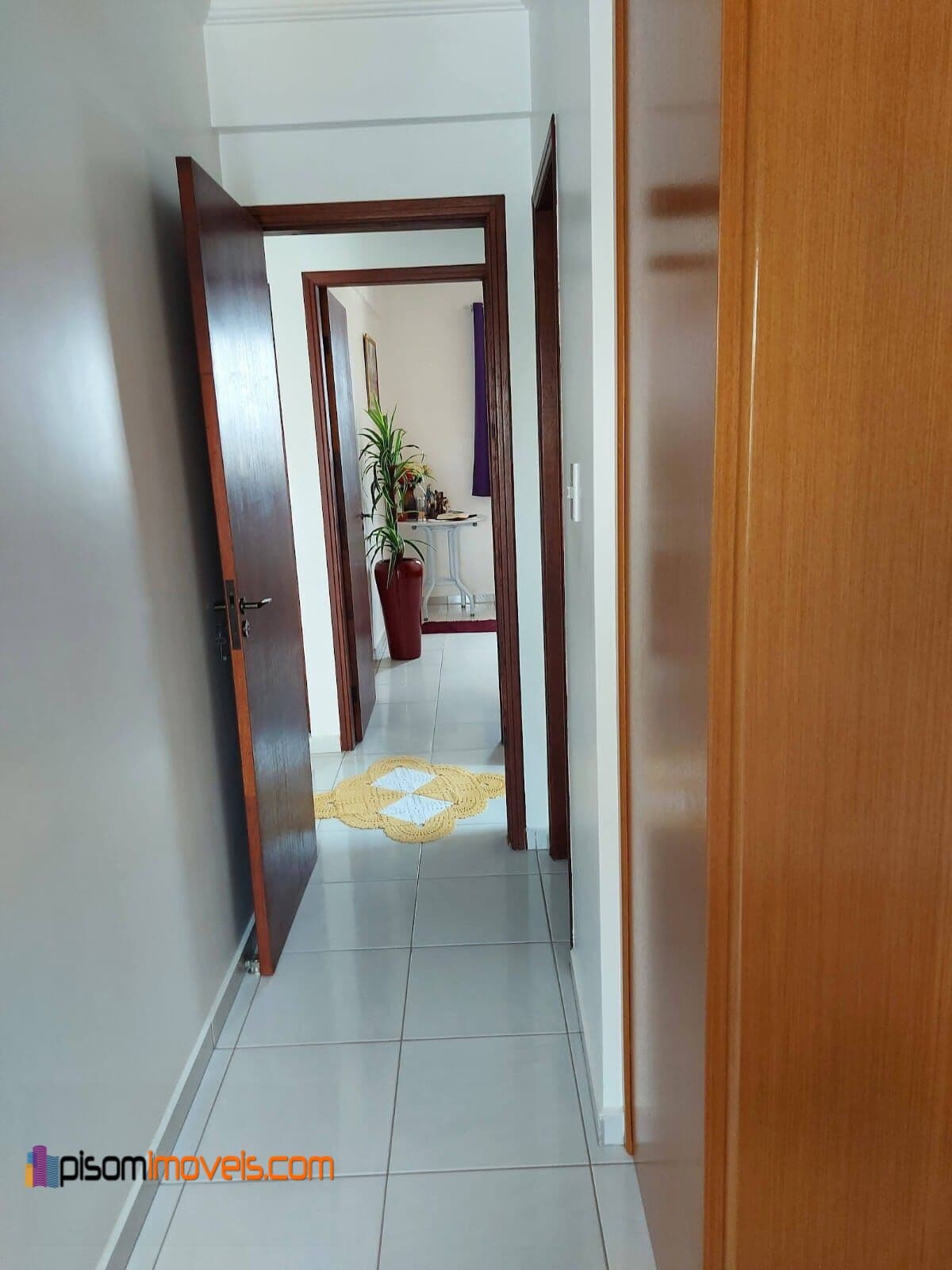 Apartamento à venda 3º andar, 2 quartos, 1 suíte, 1 vaga, 74 m 2, Jardim Petrópolis - São José dos Campos/SP