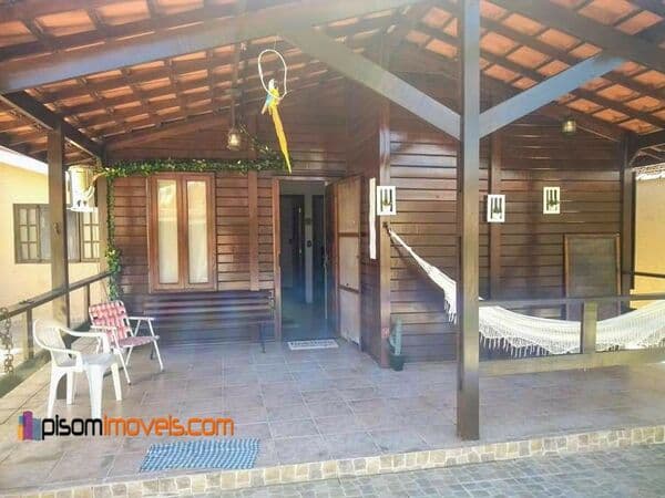 Casa à venda 83 m2, 2 quartos, 1 suíte. Jardim dos Sindicatos - Caraguatatuba/SP