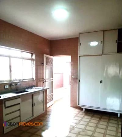Vendo casa 2 quartos, 1 suíte, 138m² no centro de Tremembé/SP