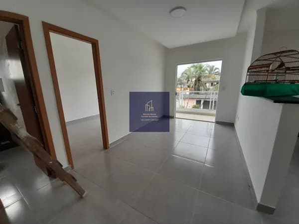 Casa de Condomínio em Praia Grande - Nova Mirim