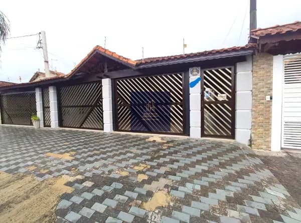 Casa de Condomínio em Praia Grande - Real