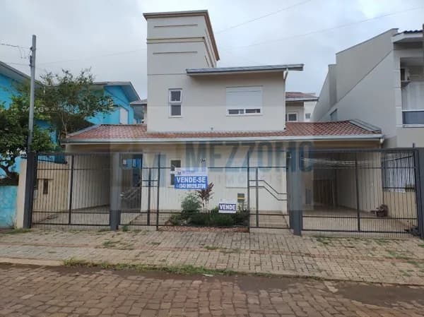 Casa 2 EM 1