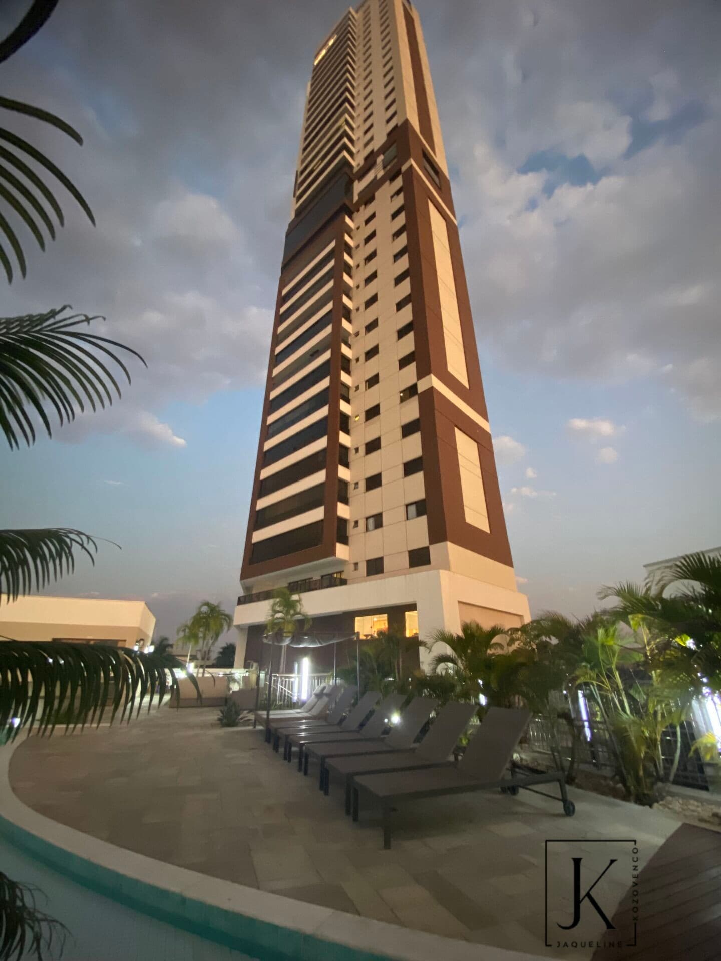 Apartamento Royal President - Alto Padrão