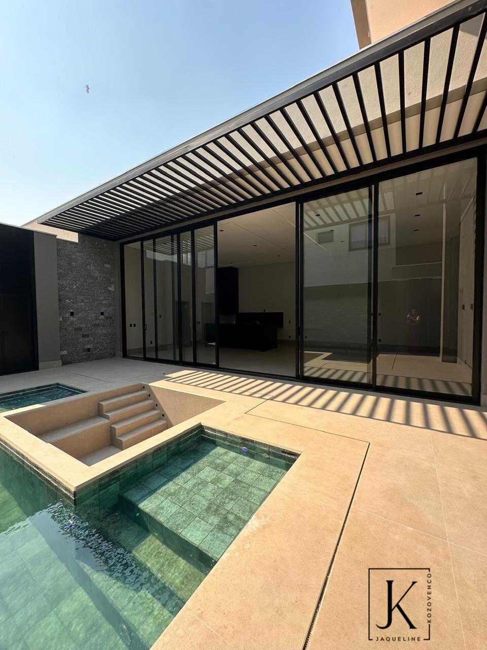 Casa em Condomínio Florais do Valle - 436,40 - Ribeirão do lipa