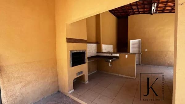 Casa Padrão, 240 m² - Jardim Mariana