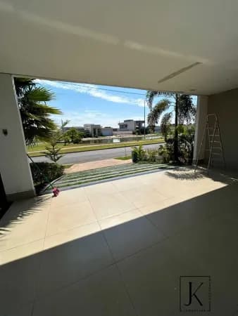 Casa térrea em Condomínio Florais da Mata, 220 m²