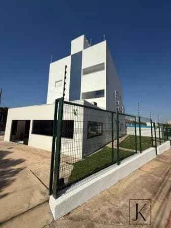 Imóvel Comercial para Locação – 3 Andares no Araés