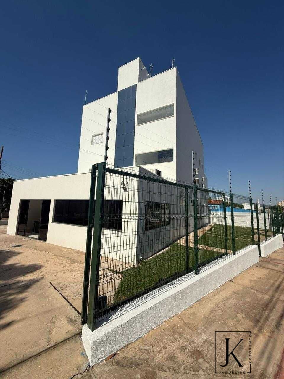 Imóvel Comercial para Locação – 3 Andares no Araés