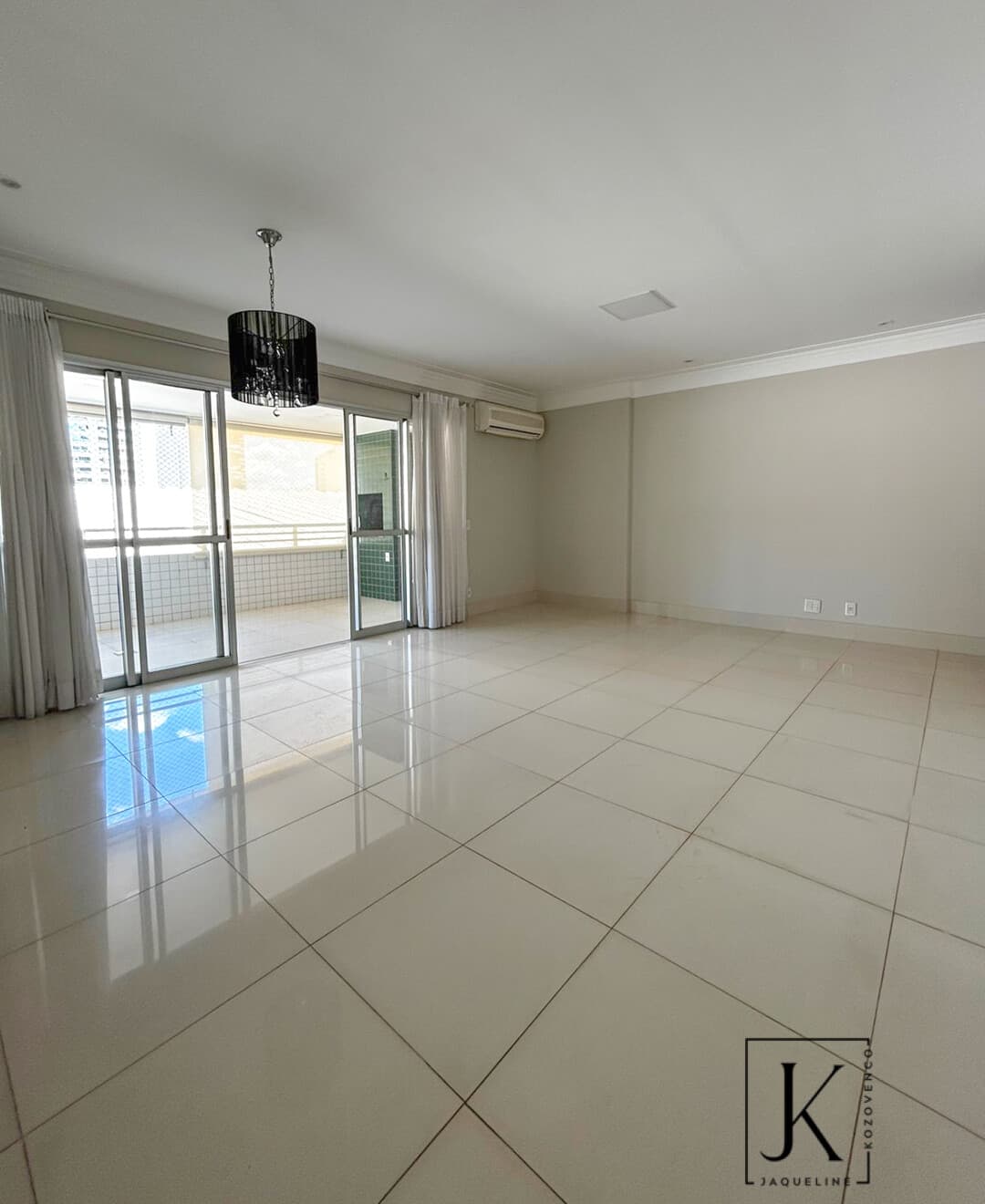 Apartamento no Edifício Cecília Meireles, Cuiabá - MT
