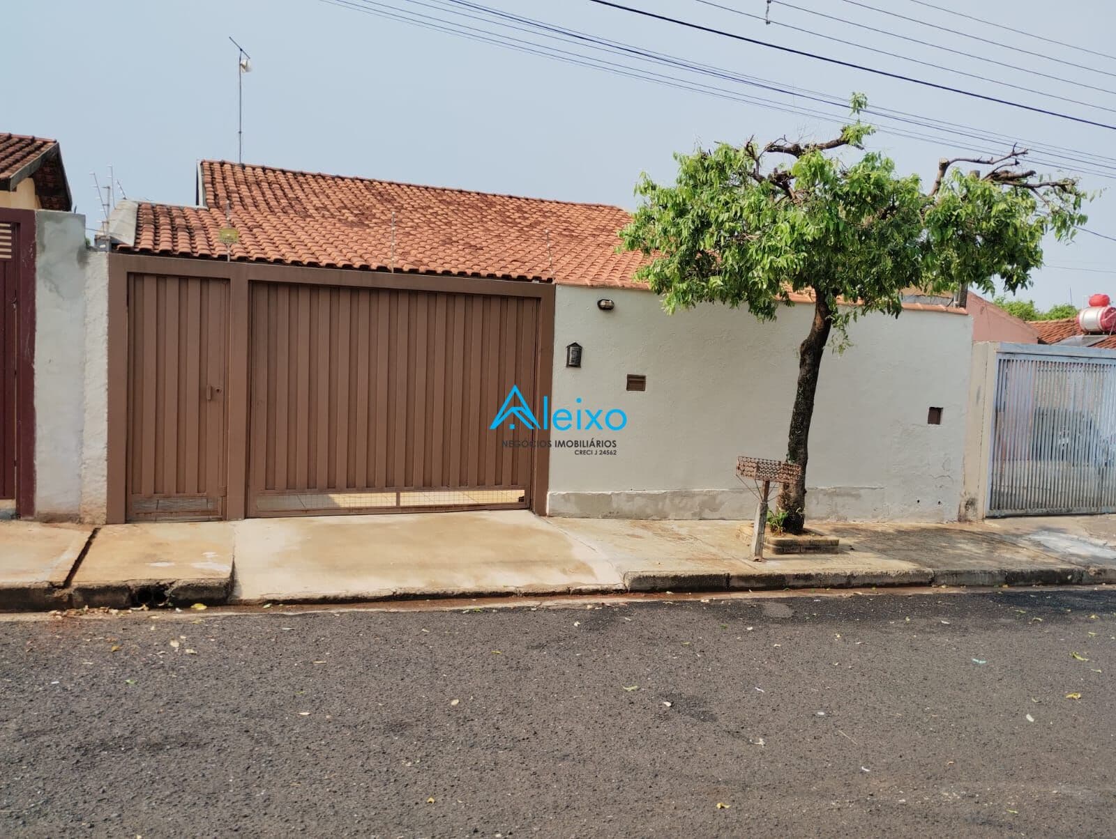 Casa Alvenaria em Conjunto Habitacional Duas Vendas, São José do Rio Preto/SP