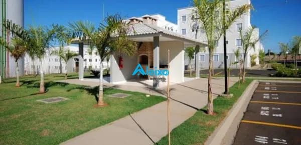 Apartamento Padrão no Condomínio Rio Fiora