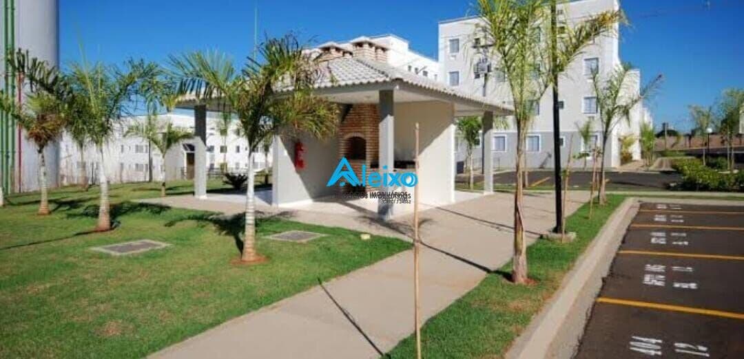 Apartamento Padrão no Condomínio Rio Fiora
