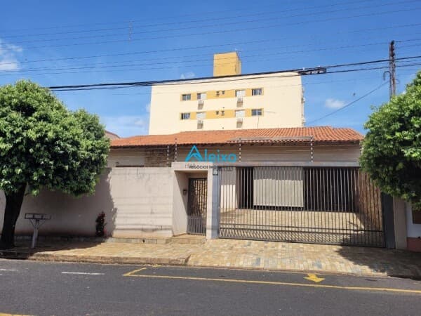 Casa em São José do Rio Preto - Jardim Alto Alegre