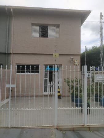 Casa em São José do Rio Preto - Vila Moreira