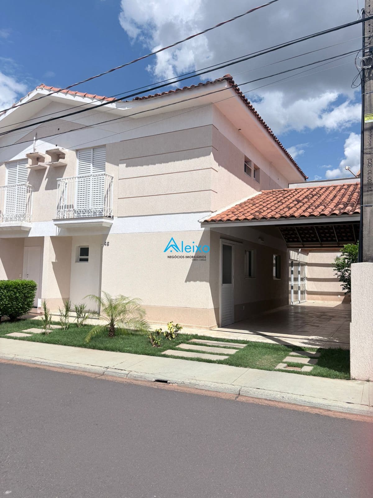 Casa de Condomínio em São José do Rio Preto - Roseiral