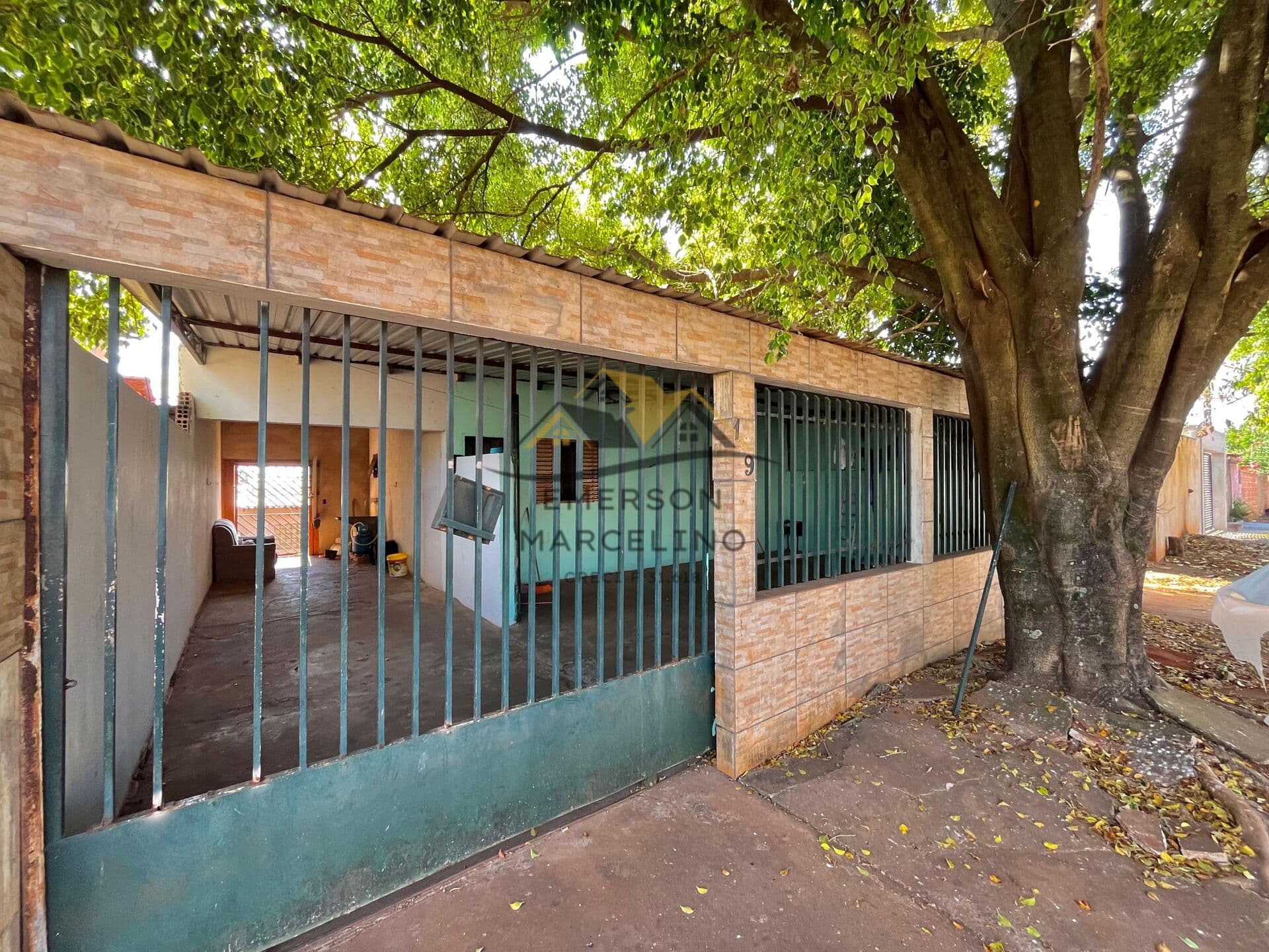VENDO Casa com Edícula na Região Norte