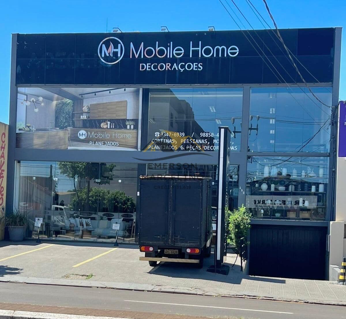ALUGO Moderno Barracão de 404m2 na Av. Maringá