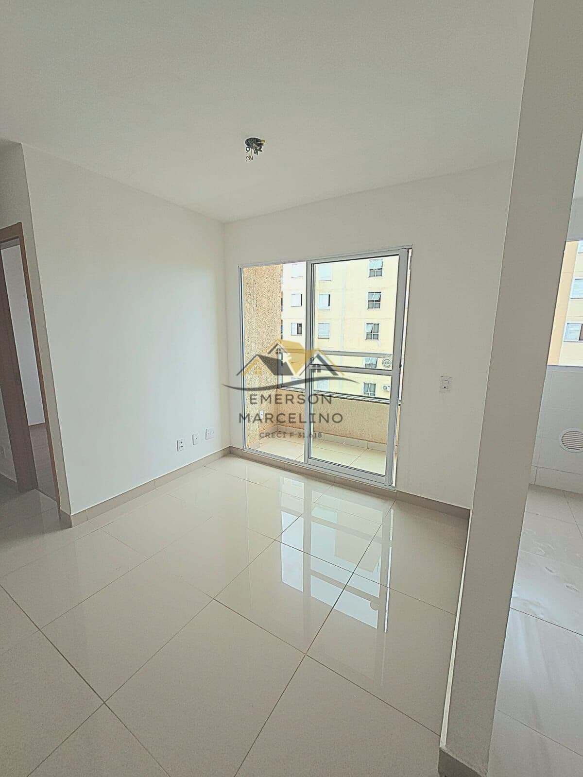 VENDO Apartamento Novo em Andar Alto no Acquaville