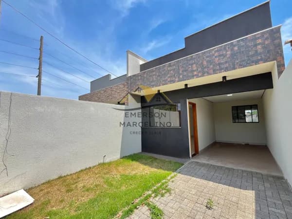 Vendo Casa Nova com 3 Dormitórios na Região Norte