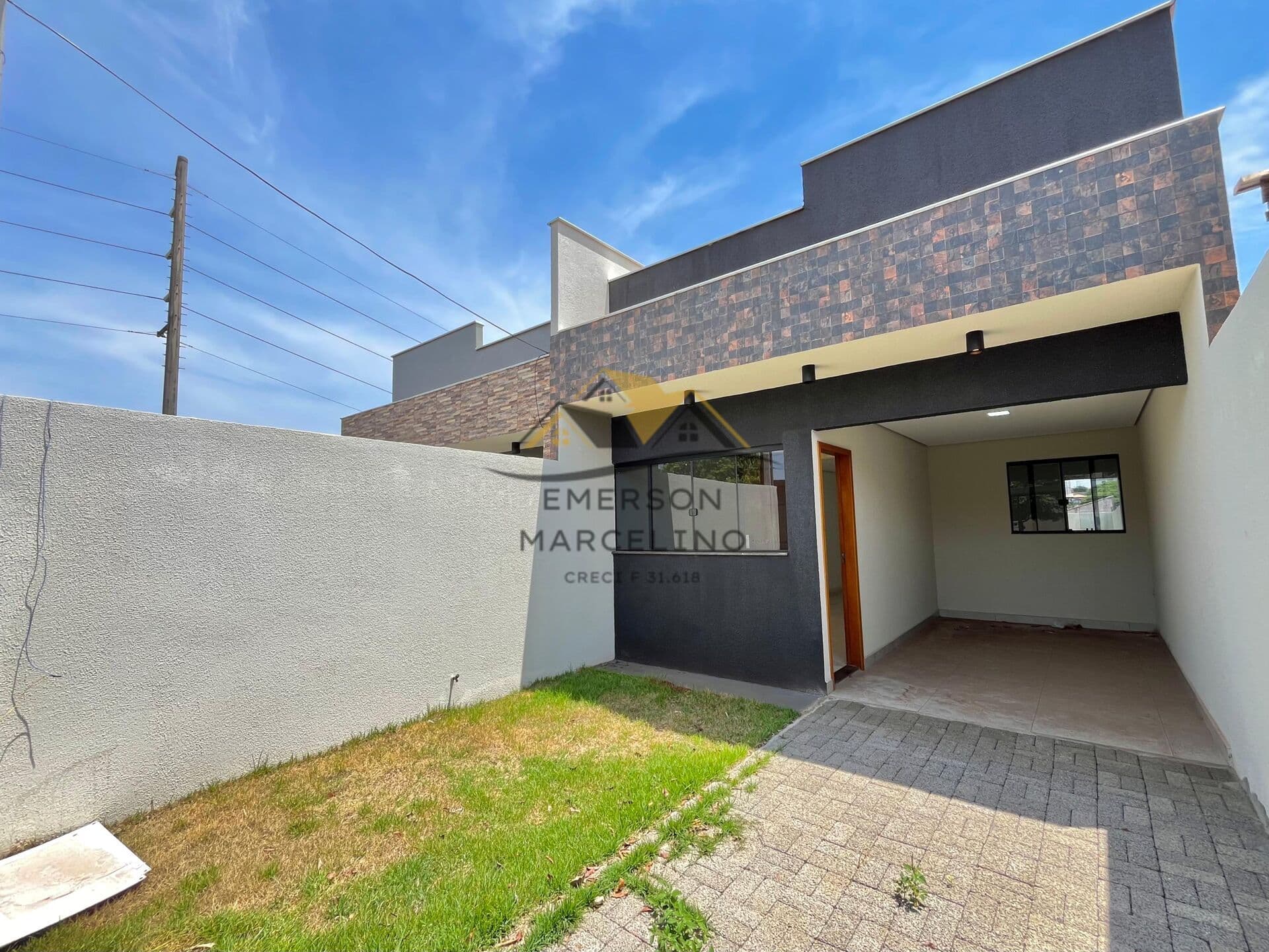 Vendo Casa Nova com 3 Dormitórios na Região Norte