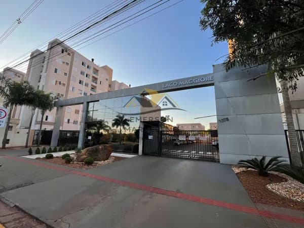 VENDO - Apartamento com 2 Quartos e Sacada Gourmet no Acquaville (Região Leste)